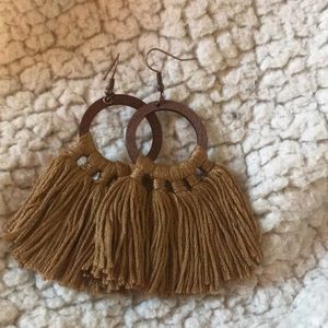 Boho earrings NWOT